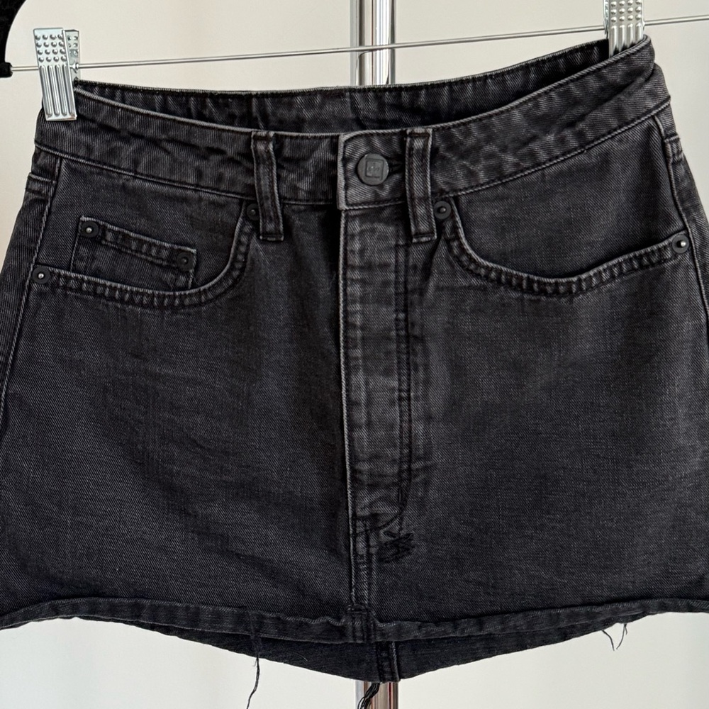 Ksubi Women's Black Mini Denim Skirt, size 24 - Picture 3 of 15